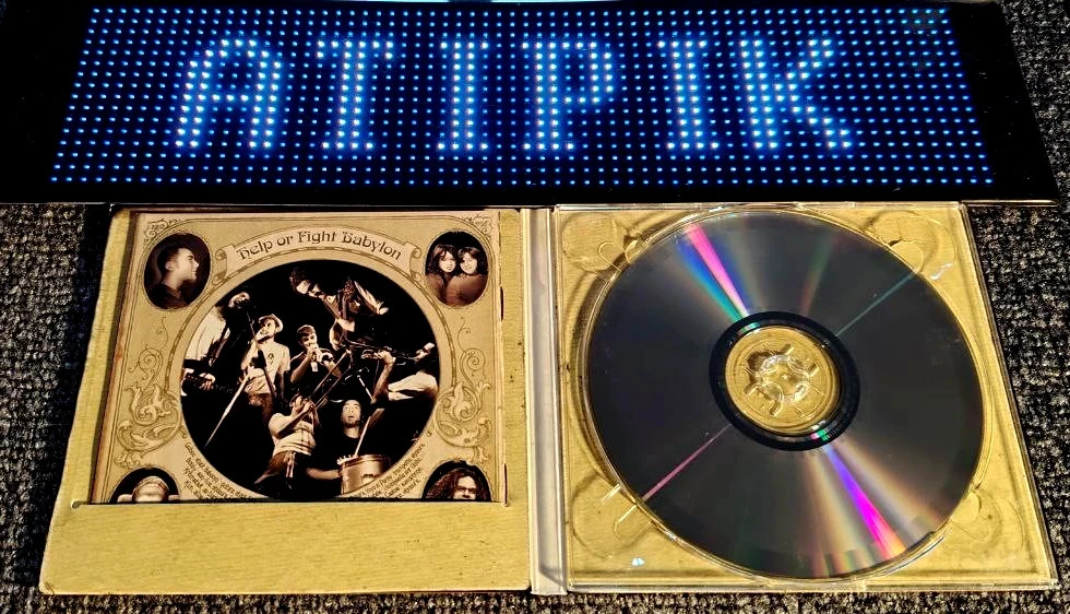 🔥 Pépite ska francesa ultra rara – Donkey Skonk help or fight babylon (2003) 🔥 – photo 4